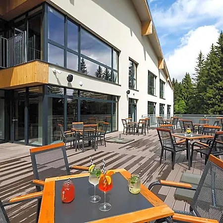 Olympia Hotel 4*