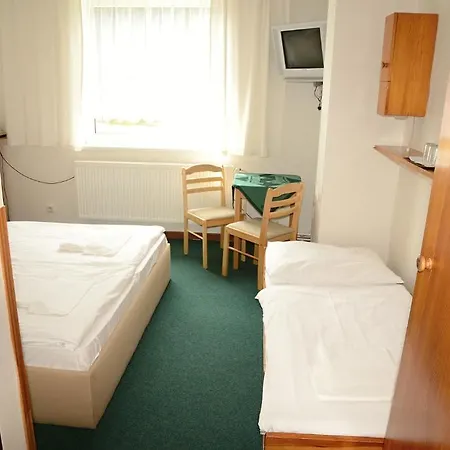 Olympia Hotel